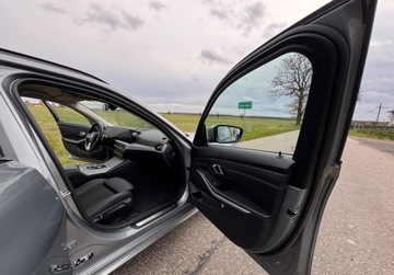 BMW Seria 3 G20-G21 2022 BMW Seria 3 320e PLUG-IN jak nowa PISEMNA GWARANCJA w cenie Transport K, zdjęcie 22