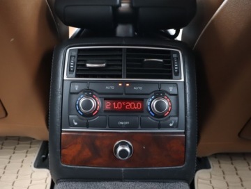 Audi A8 D3 2008 Audi A8 4.2 TDI, 321 KM, 4X4, Automat, Skóra, zdjęcie 18