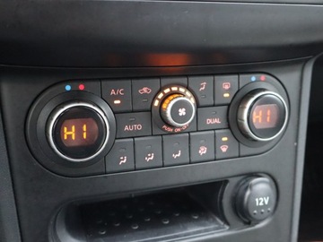 Nissan Qashqai I Crossover 1.6 Start/Stop 117KM 2011 Nissan Qashqai 1.6, Salon Polska, Navi, Klima, zdjęcie 12