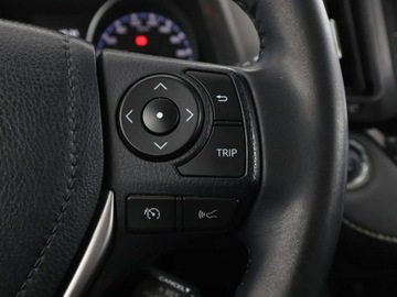 Toyota RAV4 IV MPV Facelifting 2.0 D-4D 143KM 2017 Toyota RAV-4 navi klima auto kamera i czujniki, zdjęcie 27