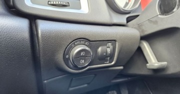 Opel Astra J Sedan 1.4 Turbo ECOTEC 140KM 2013 Opel Astra Lift 1.4 Turbo 140KM BiXenony Ledy NawiPL PółSkóra Grzana Kiera, zdjęcie 18