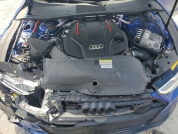 Audi A7 C8 2021 Audi S7 Sportback Audi S7 2.9 TFSI Prestige z 2021 roku od ubezpieczalni, zdjęcie 11