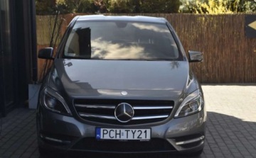 Mercedes Klasa B W246 Sports Tourer 200 CDI BlueEFFICIENCY 136KM 2012 Mercedes-Benz Klasa B Mercedes-Benz Klasa B 1.8 Diesel 136KM, zdjęcie 2