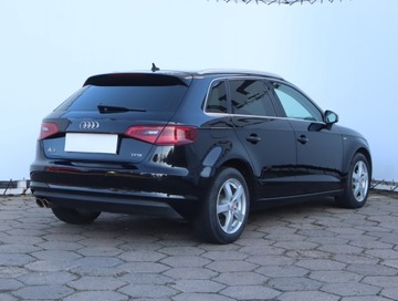Audi A3 8V Hatchback 3d 1.4 TFSI 125KM 2014 Audi A3 1.4 TFSI, Salon Polska, Automat, Navi, zdjęcie 4