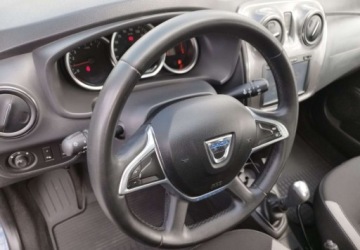 Dacia Sandero II Hatchback 5d Facelifting 0.9 TCe 90KM 2017 Dacia Sandero Stepway Dacia Sandero Stepway 0.9 tce klima navi pdc stan b, zdjęcie 16