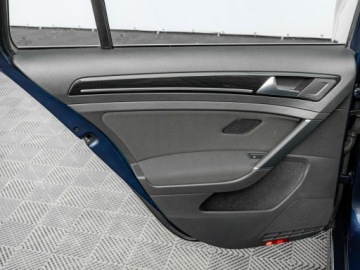 Volkswagen Golf VII Variant Facelifting 2.0 TDI 150KM 2019 Volkswagen Golf SK194RV#2.0 TDI HIGHLINE DSG, zdjęcie 21