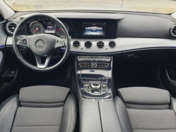 Mercedes Klasa E W213 Kombi 2.0 220d 194KM 2016 Mercedes E 220 2.0d 194KM W213 Automat Raty, zdjęcie 24
