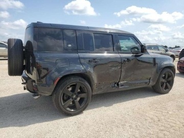 Land Rover Defender IV (L663) 2023 Land Rover Defender 2023, 5.0L, 4x4, 110, od ubezpieczalni 5.0 Benzyna, zdjęcie 4