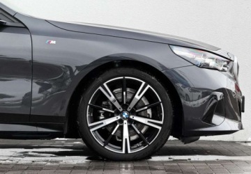 BMW Seria 5 G90-91 2025 BMW Seria 5 I wlasciciel M Sport Hak Gwarancja Bezwypadkowy FVAT23, zdjęcie 10
