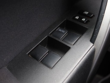 Toyota Corolla X Sedan Facelifting 1.6 Valvematic 132KM 2014 Toyota Corolla 1.6 Valvematic, Salon Polska, zdjęcie 16