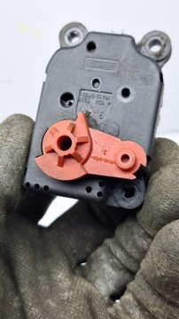 MOTOREK RADIÁTORU OPEL SIGNUM I 09180203