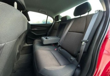 Mazda 3 IV Sedan 2.0 Skyactiv-X 180KM 2019 Mazda 3 Hikari, ACC, Kamera 360, GPS, Head-Up, BOSE, Podgrzewana kierownica, zdjęcie 16