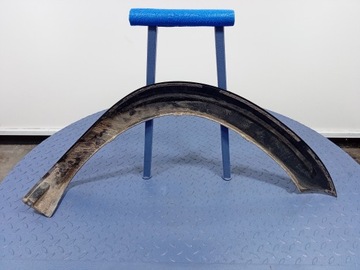 DACIA DUSTER И НАКЛАДКА НА КРЫЛО, ЛЕВАЯ СПЕРЕДИ