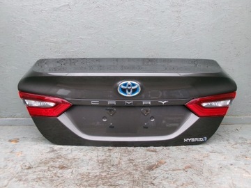 TOYOTA CAMRY 2,5 HYBRIDNÍ VÍKO KUFRU ZADNÍ LIFTING