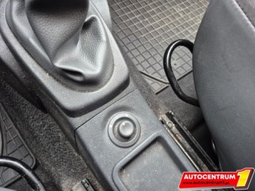 Dacia Sandero I Hatchback 5d 1.4 MPI 75KM 2008 Dacia Sandero Klimatyzacja Centralny Zamek El Szyby Nowe opony 1.4, zdjęcie 17