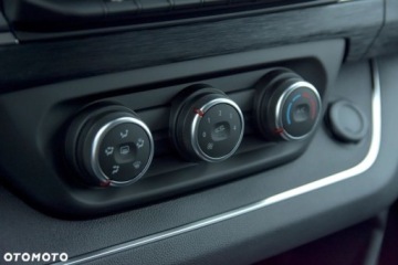 Renault Trafic III Combi 2.0 dCi  150KM 2025 Renault Trafic Renault Trafic Kombi 2.0 L2 Equilibre 2.0 Diesel 150KM, zdjęcie 16