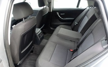 BMW Seria 3 E90-91-92-93 Touring E91 2.0 316d 115KM 2010 BMW Seria 3 316d 116KM LIFT Potwierdzony przebieg Zdrowa Klimatronik 2.0, zdjęcie 11