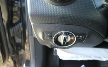 Mercedes Klasa A W176 Hatchback 5d 1.8 200 CDI BlueEFFICIENCY 136KM 2013 Mercedes-Benz Klasa A 1.8 Diesel 136KM, zdjęcie 14