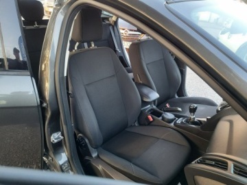 Ford Focus III Kombi Facelifting 1.0 EcoBoost 125KM 2017 Ford Focus 1.0 125 KM I Właściciel Przebieg 103, zdjęcie 19