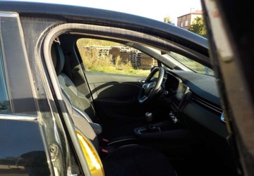 Renault Clio V Hatchback 5d 1.0 TCe 100KM 2020 Renault Clio Okazja Benzyna 100KM, zdjęcie 12