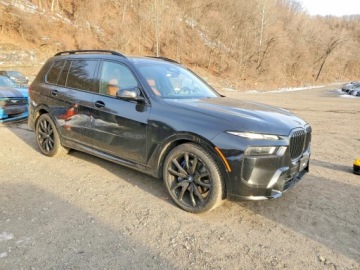 BMW X7 2024 BMW X7 M60i 2024 4.4 Benzyna 523KM, zdjęcie 4