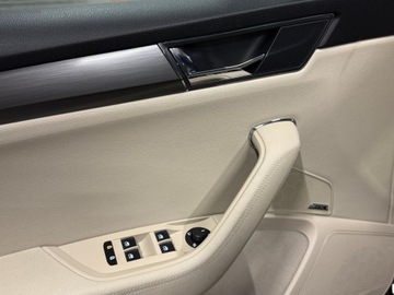 Skoda Superb III Kombi Facelifting 2.0 TDI 190KM 2020 Skoda Superb Style 2.0 TDI 190KM DSG, Salon Polska, zdjęcie 16