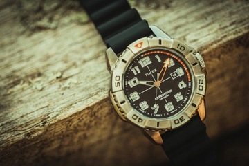 Zegarek męski Timex Expedition podświetlany WR100