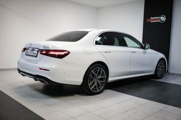 Mercedes Klasa E W213 Limuzyna 2.0 220d 194KM 2020 Mercedes E 220 *4Matic*AMG Line*Salon Polska*I Rej, zdjęcie 7