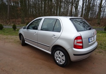 Skoda Fabia I Hatchback 1.4 16V 75KM 2006 Skoda Fabia 1.4 Ben,klima,centralny zamek, opłacona, zdjęcie 6