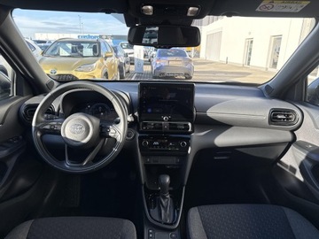 Toyota Yaris IV Hatchback 1.5 Hybrid Dynamic Force 116KM 2024 Toyota Yaris Cross Hybrid 1.5 Style Hybrid 1.5 Sty, zdjęcie 8