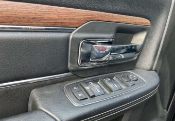 Dodge Ram IV 5.7 V8 390KM 2018 Dodge RAM Dodge RAM 5.7 4x4 5.7 Benzyna 390KM, zdjęcie 15