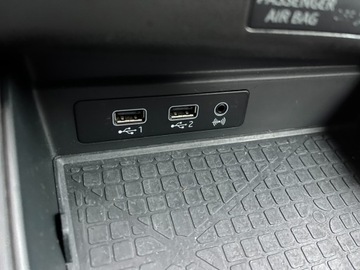 Seat Arona Crossover 1.0 EcoTSI 95KM 2018 Seat Arona 1.0 benzyna 95 KM czarny dach zarej w PL zadbany zamiana, zdjęcie 15