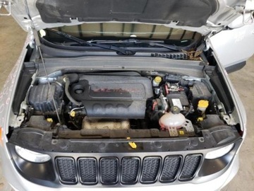 Jeep Renegade 2020 Jeep Renegade 2020, 2.4L, 4x4, LATITUDE, po gradobiciu, zdjęcie 10