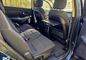 Kia Carens IV Minivan Facelifting 1.7 VGT CRDI 115KM 2018 Kia Carens Kia Carens 1.7 CRDi M 7os 1.7 Diesel 115KM, zdjęcie 18