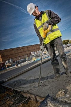 DEWALT БЕТОННЫЙ ВИБРАТОР 18V DCE531N