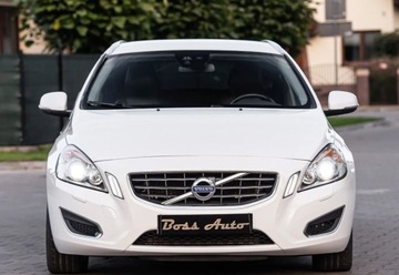 Volvo V60 I Kombi 2.0 D3 163KM 2012 Volvo V60 2.0d3 163KM Xenon Skora Navi Automat Serwis Gwarancjia 2.0, zdjęcie 3