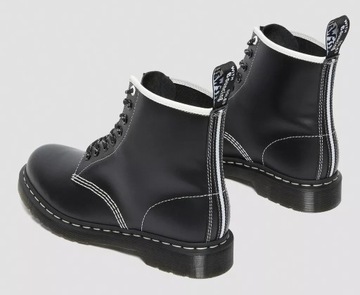 DR. MARTENS Glany 1460 BW Smooth 27303001 buty 39
