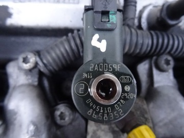 VOLVO S60 2.4D 02' AUT ФОРСУНКА ИНЖЕКТОР 0445110078