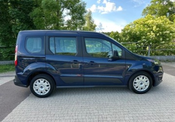 Ford Tourneo Connect II Standard 1.5 TDCi 100KM 2016 Ford Tourneo Connect 1.5 TDCI, Bezwypadkowy Zadbany 1.5 Diesel 100KM, zdjęcie 15