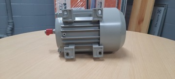 Сименс 1LE1001-0CA32-2AA4