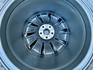 ALU RÁFKY NEW RANGE ROVER EVOQUE II DISCOVERY SPORT ORIGINÁLNÍ TOVÁRNA NOVÉ