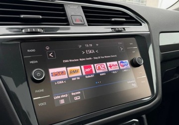 Volkswagen Tiguan II SUV 1.5 TSI EVO 150KM 2019 Volkswagen Tiguan 1.5 IQ-Drive R-line Vatmarza Panorama 1.5 Benzyna 150KM, zdjęcie 17