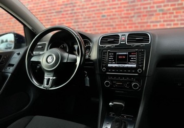 Volkswagen Golf VI Hatchback 5d 1.4 TSI 122KM 2009 Volkswagen Golf AUTOMAT Hak Niski przebieg Gwarancja w cenie Warszawa VRKL, zdjęcie 5