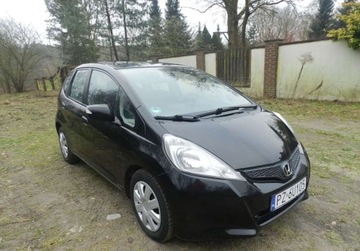 Honda Jazz III 1.4 i-VTEC 100KM 2012 Honda Jazz AUTOMAT 1,4 papiery SERWISY 1wlasciciel PO LIFT 1.3 Benzyna