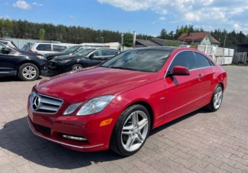 Mercedes Klasa E W212 Coupe 350 CGI BlueEFFICIENCY 306KM 2012 Mercedes-Benz Klasa E 2012 Mercedes-Benz E350 Coupe na placu w POLSCE po a