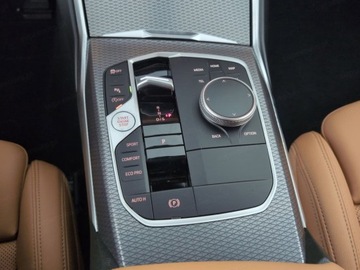 BMW Seria 3 G20-G21 Touring Facelifting 2.0 330i 245KM 2025 BMW Seria 3 Touring 330i xDrive Sport Combi 2.0 (245KM) 2025, zdjęcie 9