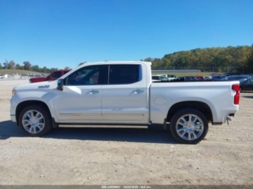 Chevrolet Silverado II 2023 Chevrolet Silverado 2023r., 4x4, 6.2L 6.2 Benzyna 420KM, zdjęcie 5
