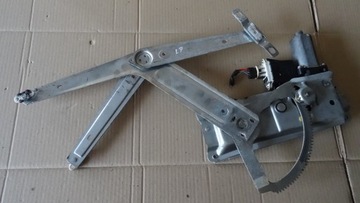 OPEL TIGRA A ZVEDÁK OKNO LEVÝ PŘEDNÍ 90482595