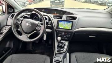 Honda Civic IX Hatchback 5d Facelifting 1.4 i-VTEC 100KM 2016 Honda Civic 1.4Benz manual Navi Kamera climatronic biala perla 1.3 99KM, zdjęcie 33