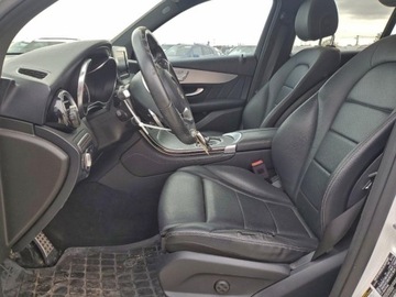 Mercedes GLC C253 2019 Mercedes-Benz GLC 2019 MERCEDES-BENZ GLC 300 2.0 Benzyna 255KM, zdjęcie 6